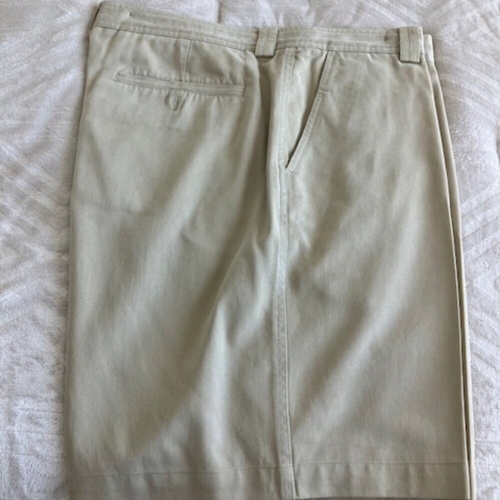 Tommy Bahama men's khaki dress shorts